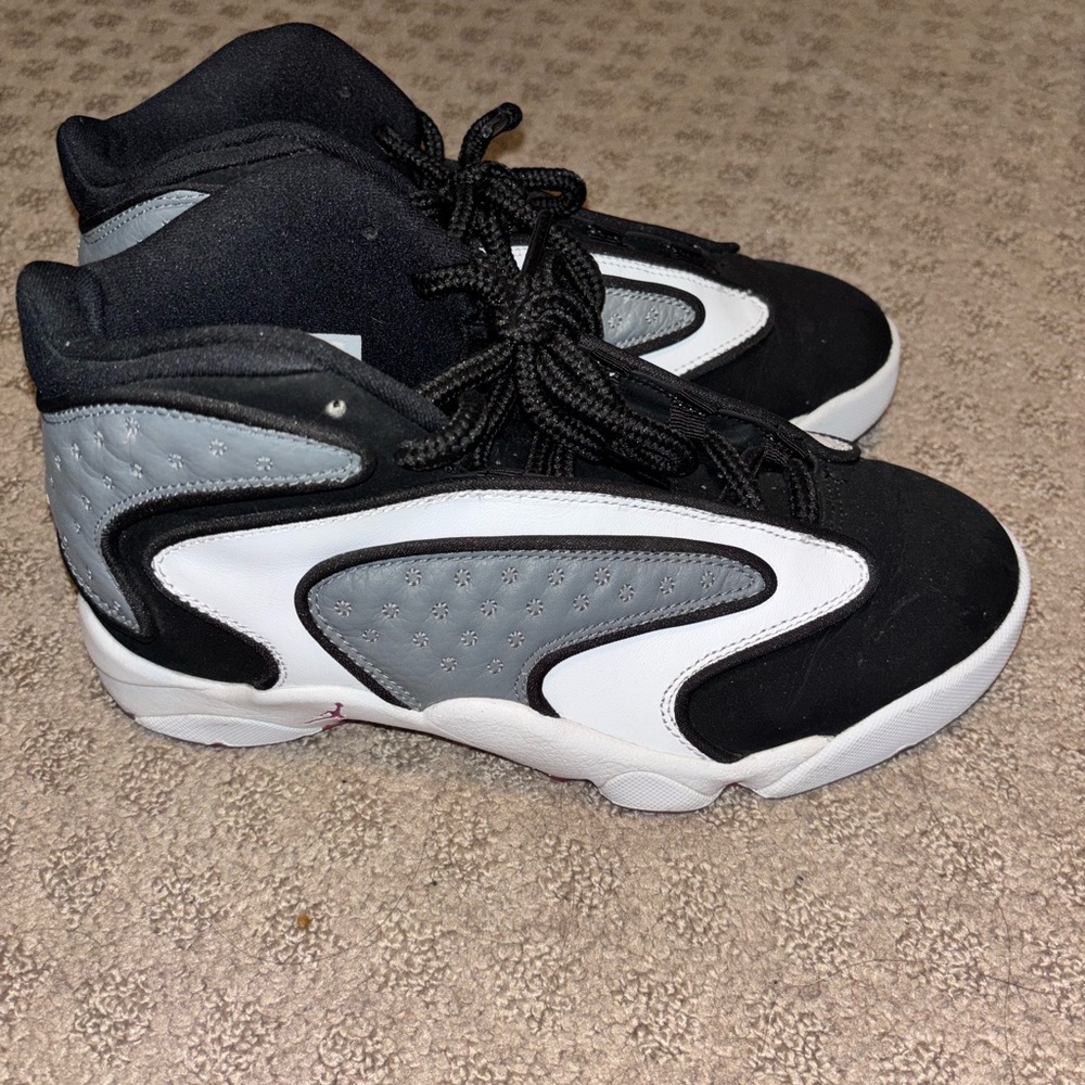 Jordan Black and Gray Athletic Shoes High-Top Retro Design